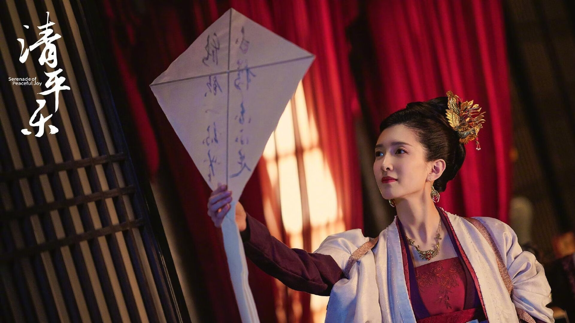 爱游戏 电竞-库里支持小球员参赛鼓励敢打敢拼，库里鼓励队友